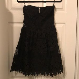 Strapless Romeo and Juliet contour dress